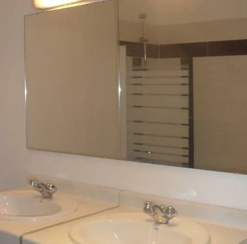 Apartman 13 Rue De La Fontaine F11